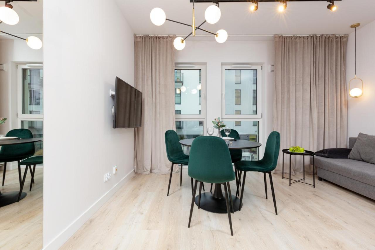 Studio Apartment Praga Targowa By Noclegi Renters Varsovia Exterior foto