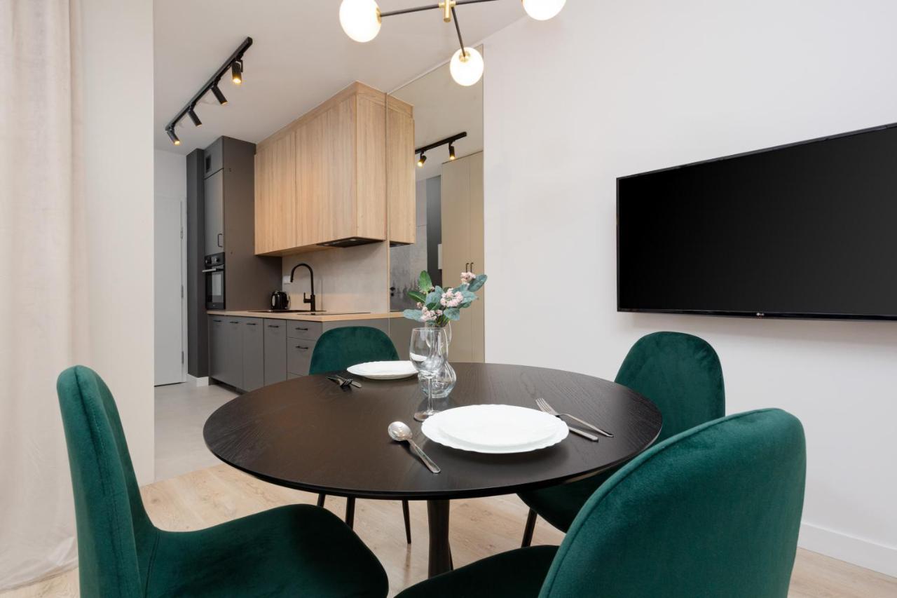 Studio Apartment Praga Targowa By Noclegi Renters Varsovia Exterior foto