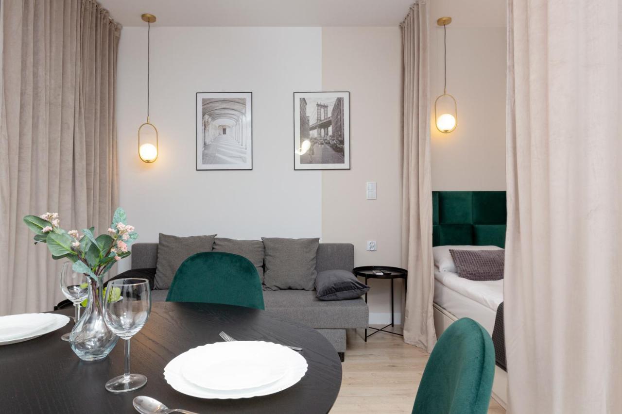 Studio Apartment Praga Targowa By Noclegi Renters Varsovia Exterior foto